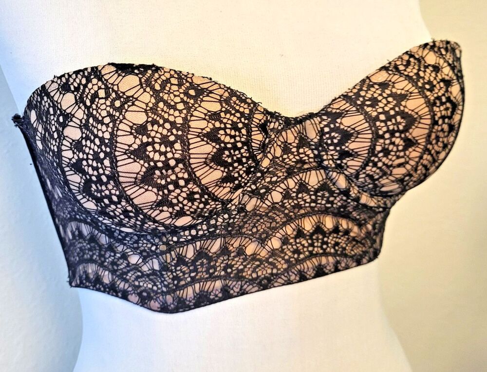 Vintage Y2K F21 Lingerie Size S Lace Bustier Corset